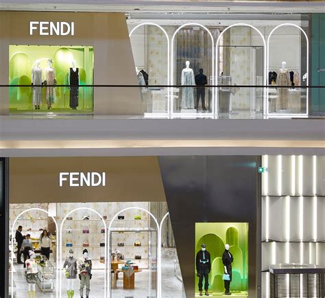 fendi dubai fashion.